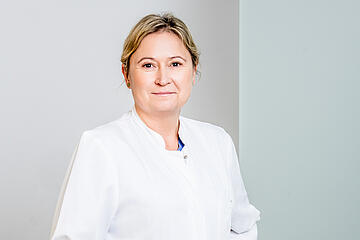 Intensivmedizin - Ltd. Oberärztin Dr. med. Elisabeth Golla