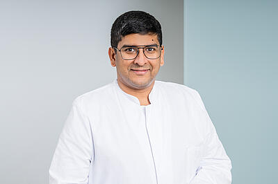 Anästhesie, Intensiv- und Notfallmedizin - Oberarzt Jimmy Varghese